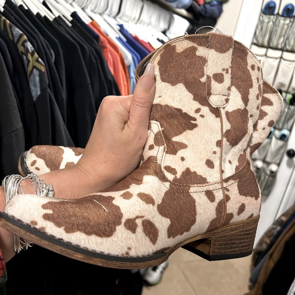 New Roper Western Boots